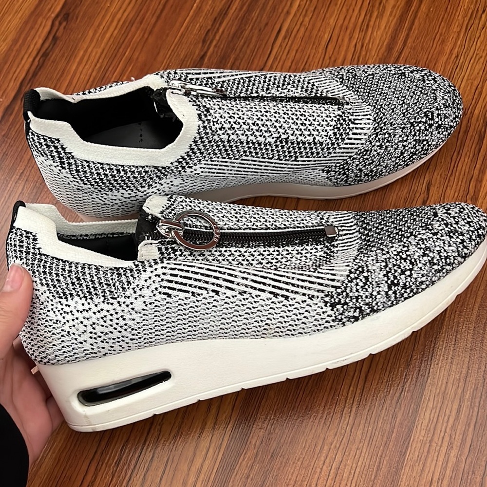 DKNY sneaker wedges